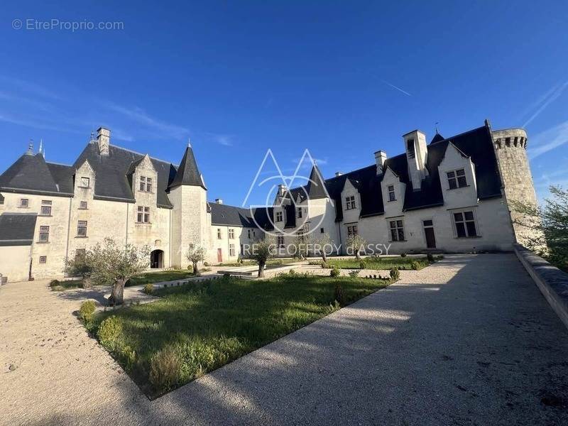 Maison à CHATILLON-SUR-INDRE