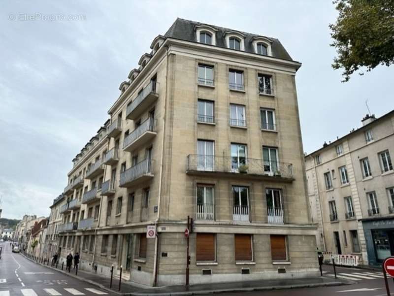 Appartement à VERSAILLES