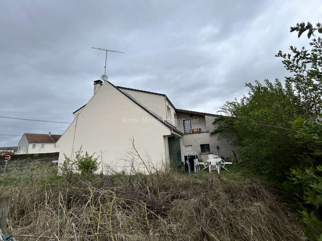 Maison à ROMENY-SUR-MARNE