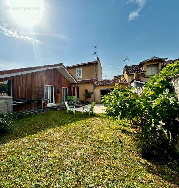 Maison à PERIGUEUX