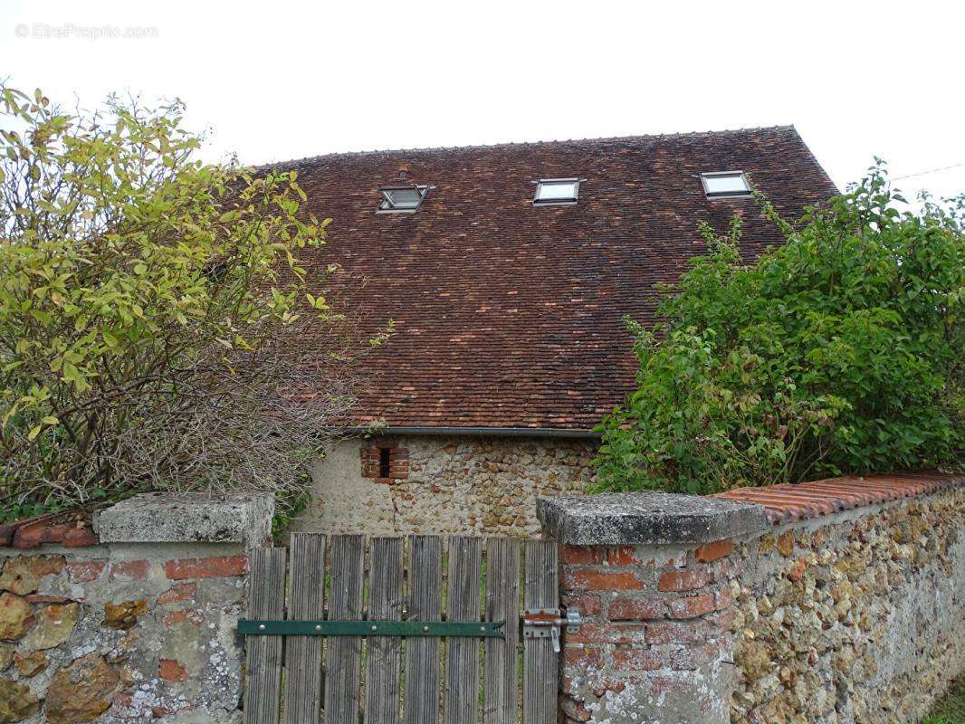 Maison à SAINT-GONDON