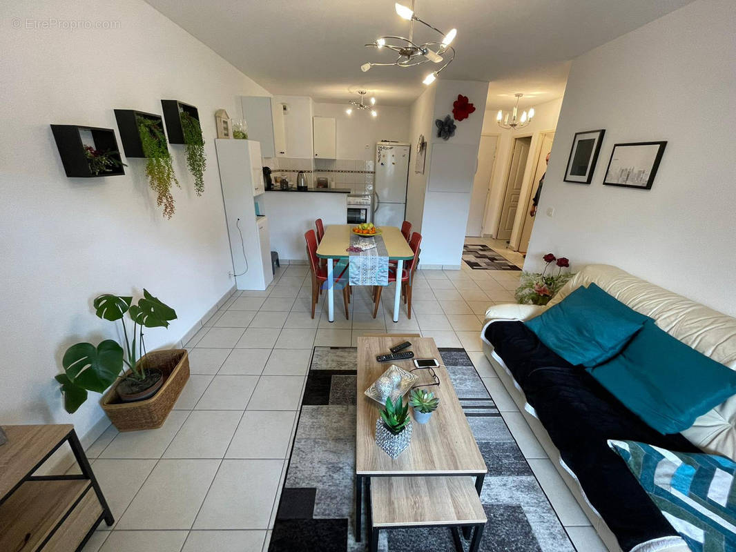 Appartement à ARES