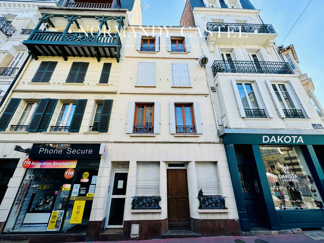 Appartement à TROUVILLE-SUR-MER