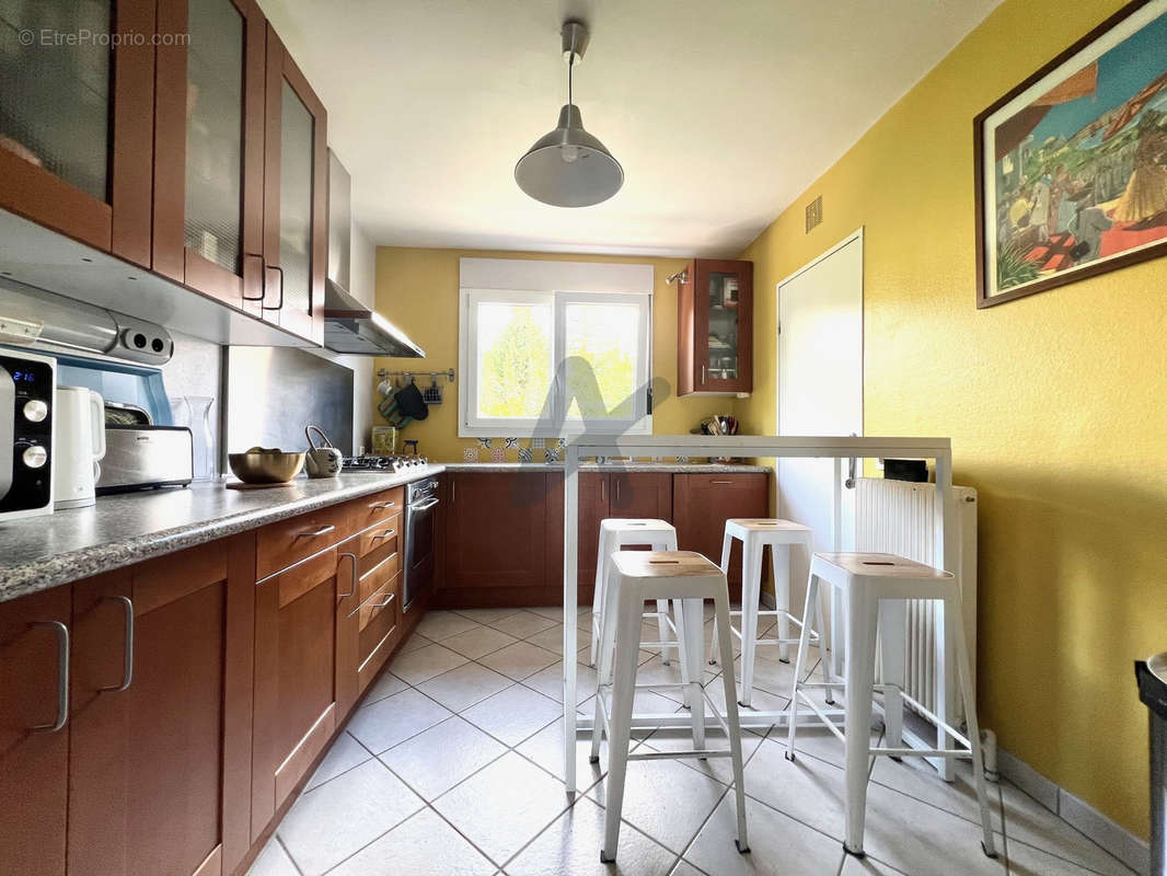 Appartement à TASSIN-LA-DEMI-LUNE