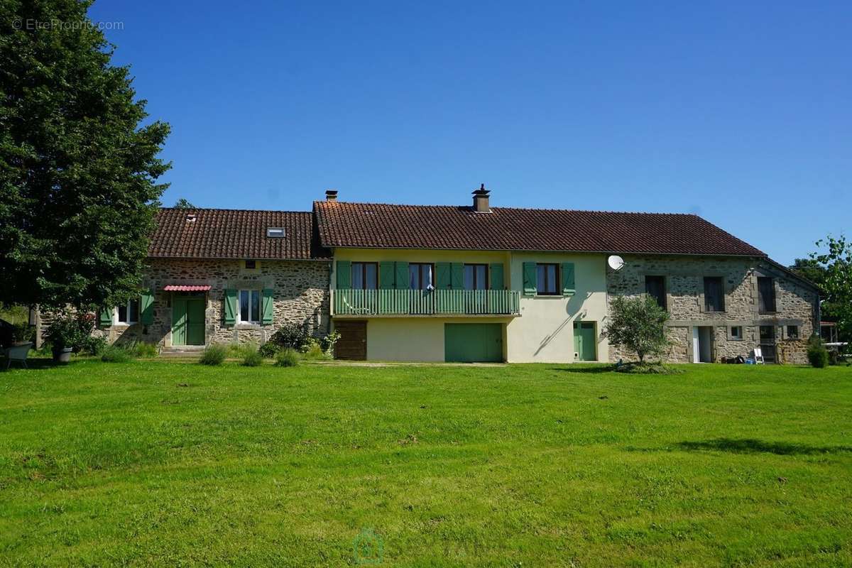 Maison à SAINT-JORY-DE-CHALAIS