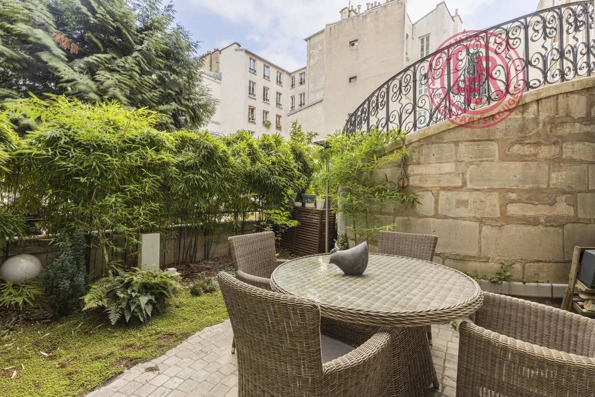 Appartement à PARIS-4E