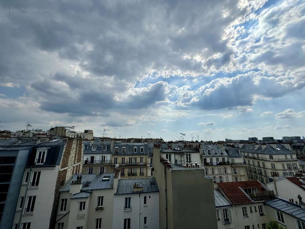 Appartement à PARIS-17E