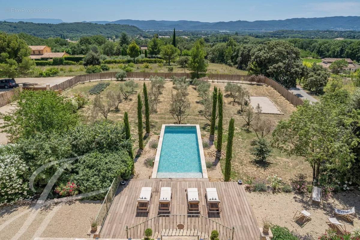 Maison à LOURMARIN