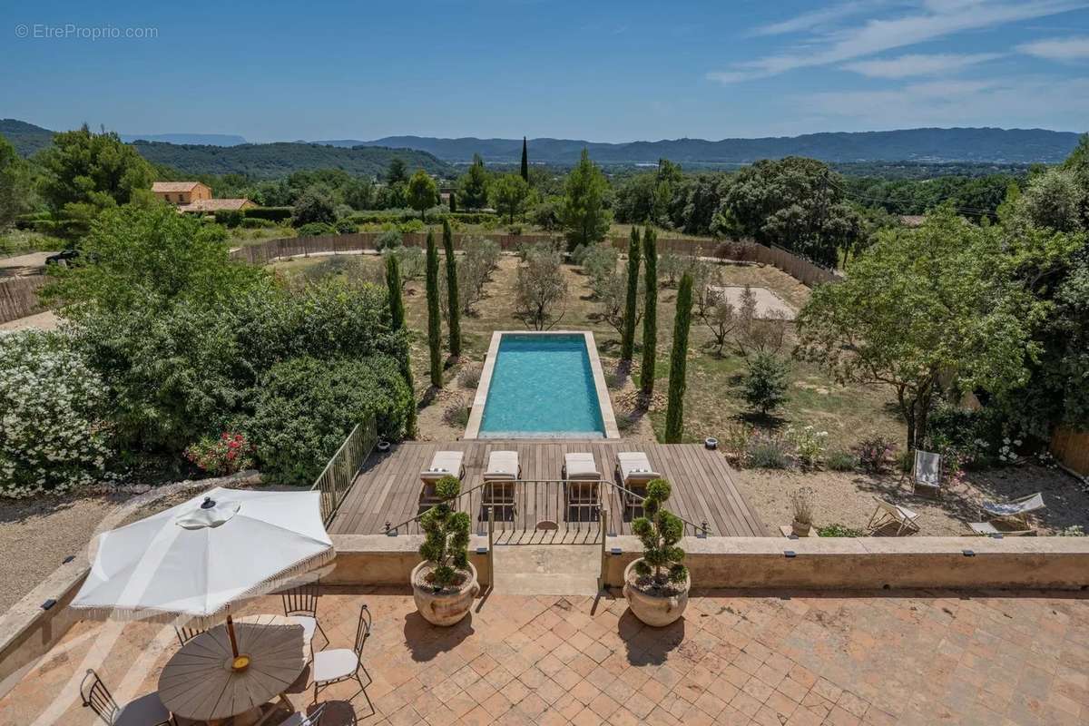 Maison à LOURMARIN