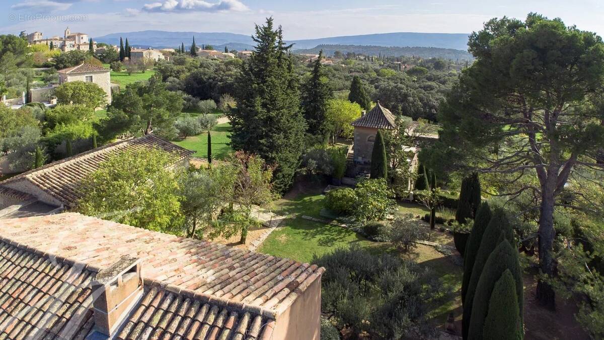 Maison à GORDES