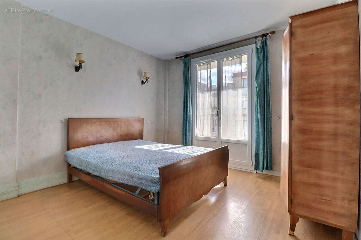 Appartement à AUBERVILLIERS