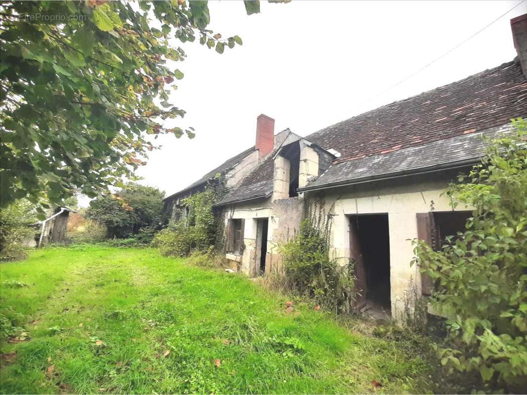 Maison à SAINT-EPAIN