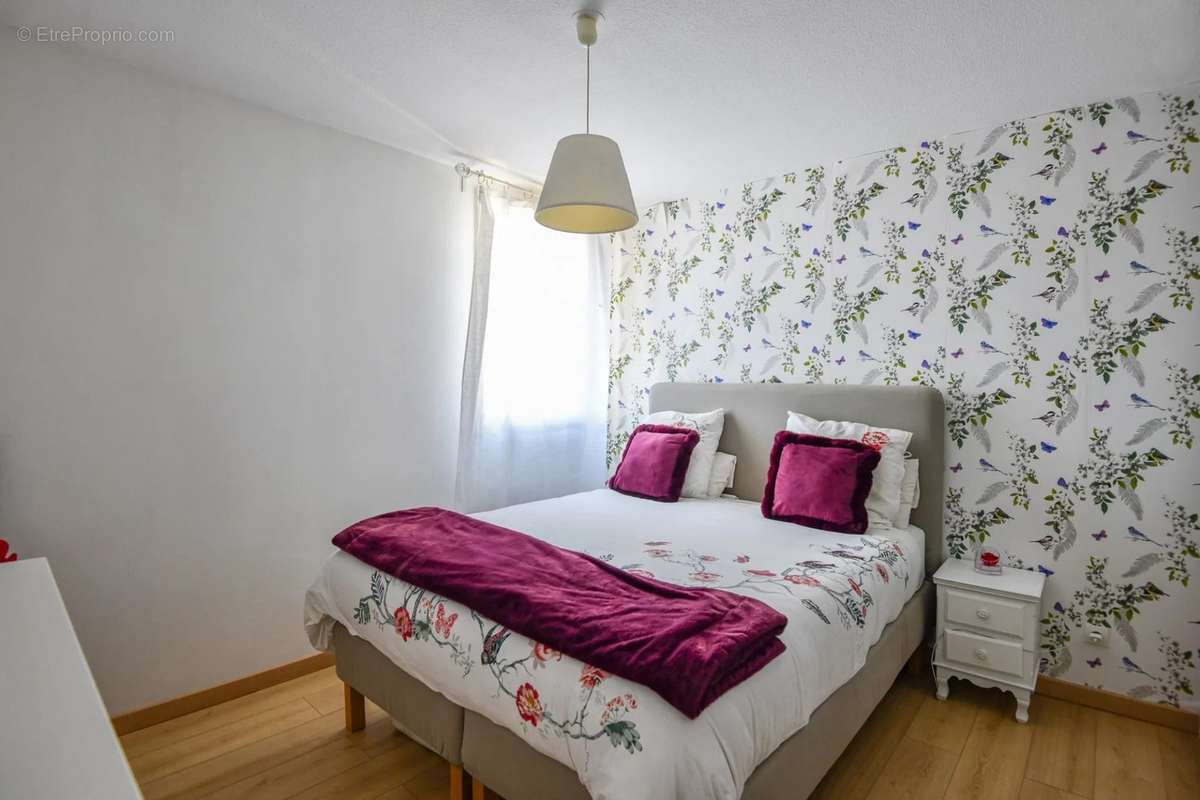 Appartement à MARSEILLE-9E