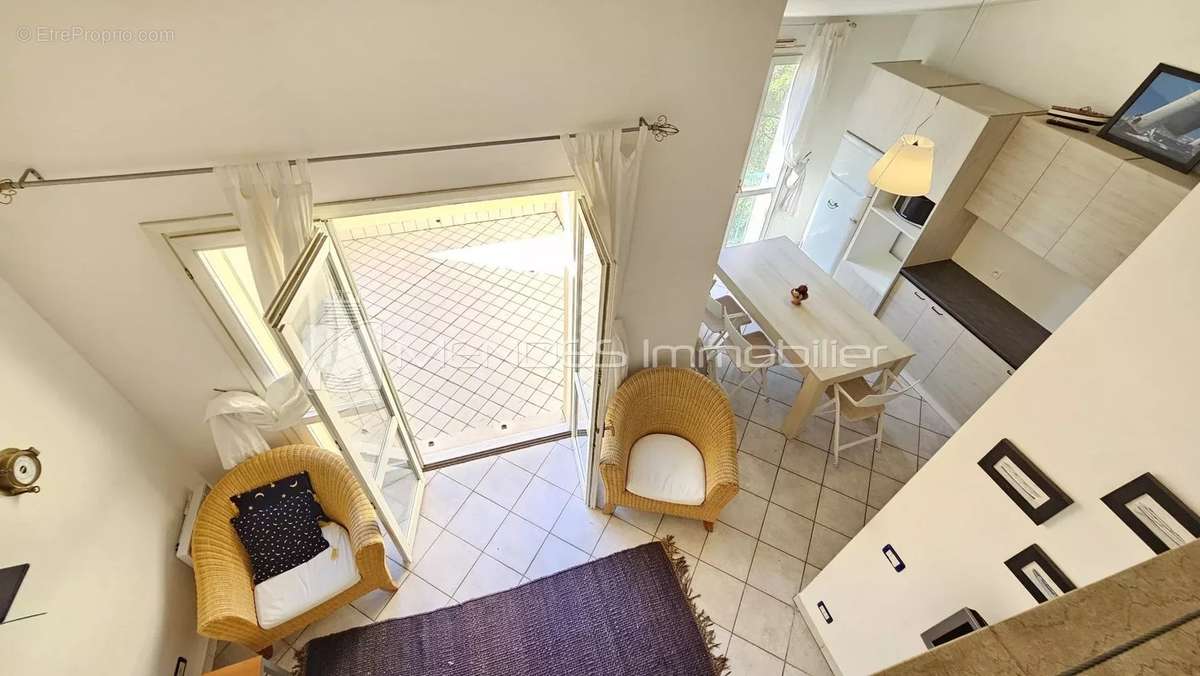 Appartement à BEAUSOLEIL