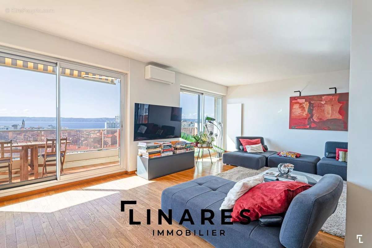 Appartement à MARSEILLE-7E