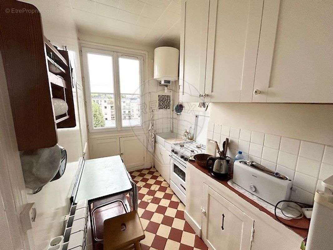 Appartement à PARIS-15E