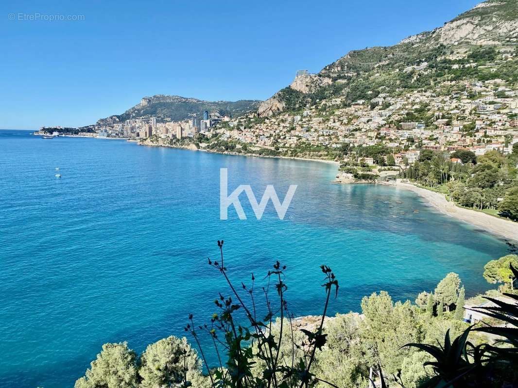 Appartement à ROQUEBRUNE-CAP-MARTIN