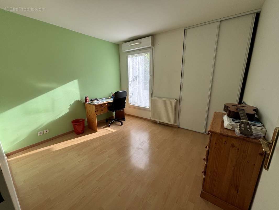 Appartement à MONTIGNY-LE-BRETONNEUX