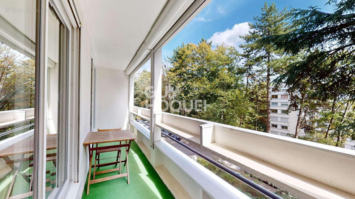 Appartement à LYON-9E