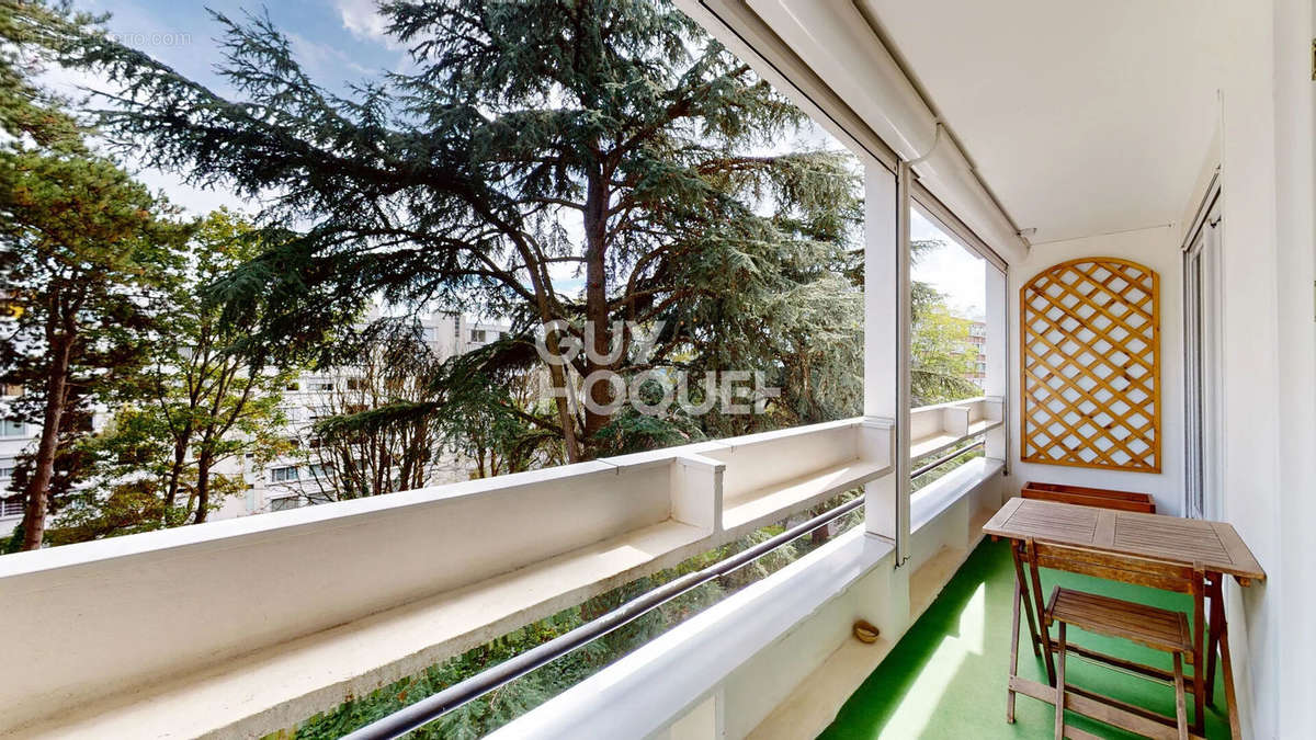 Appartement à LYON-9E