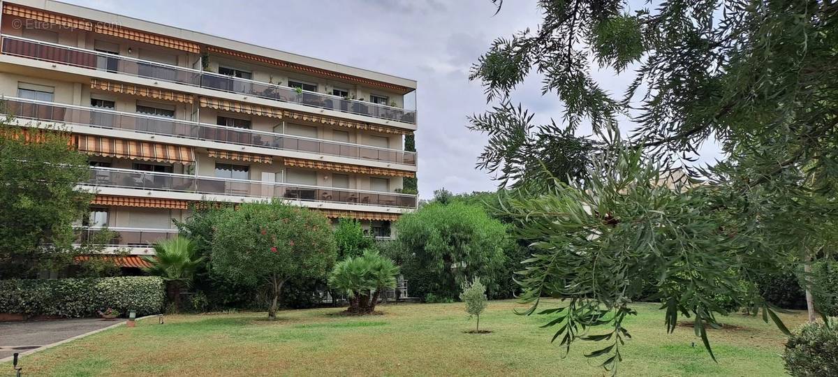 Appartement à CAGNES-SUR-MER