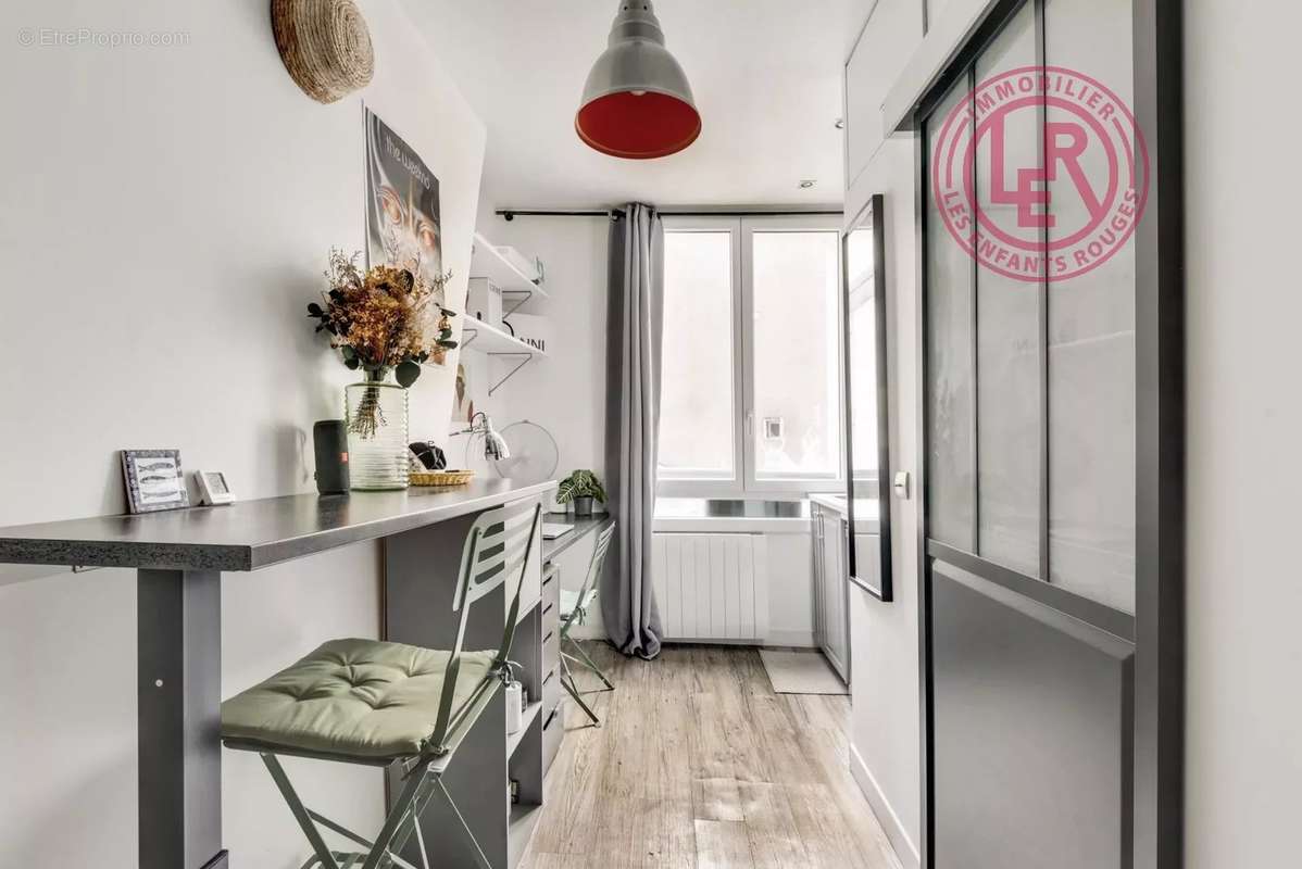 Appartement à PARIS-3E