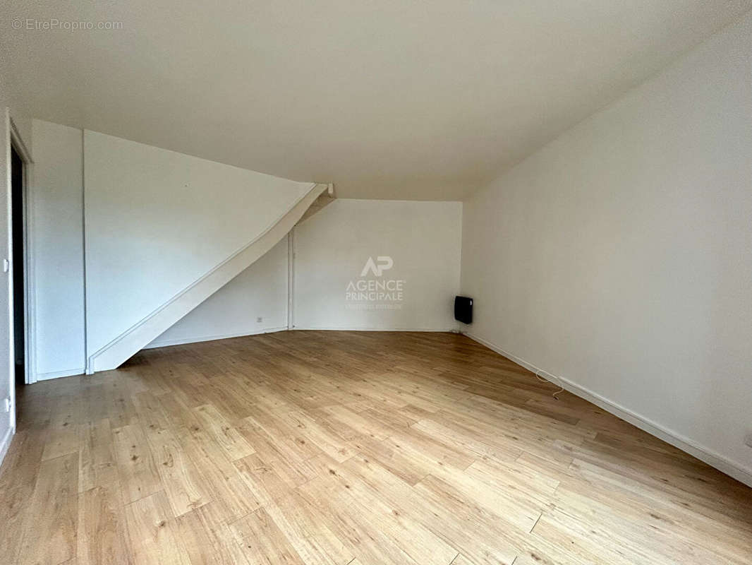 Appartement à CARRIERES-SOUS-POISSY