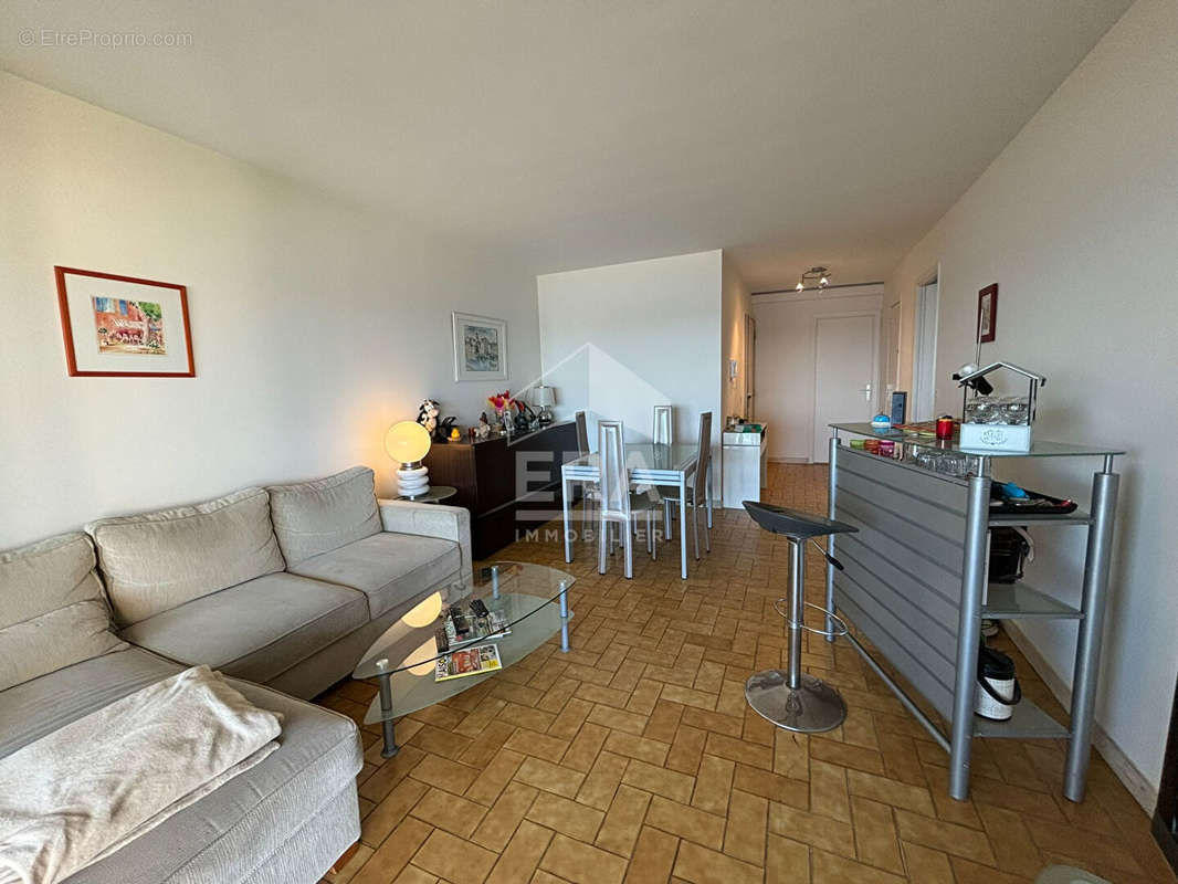 Appartement à FREJUS