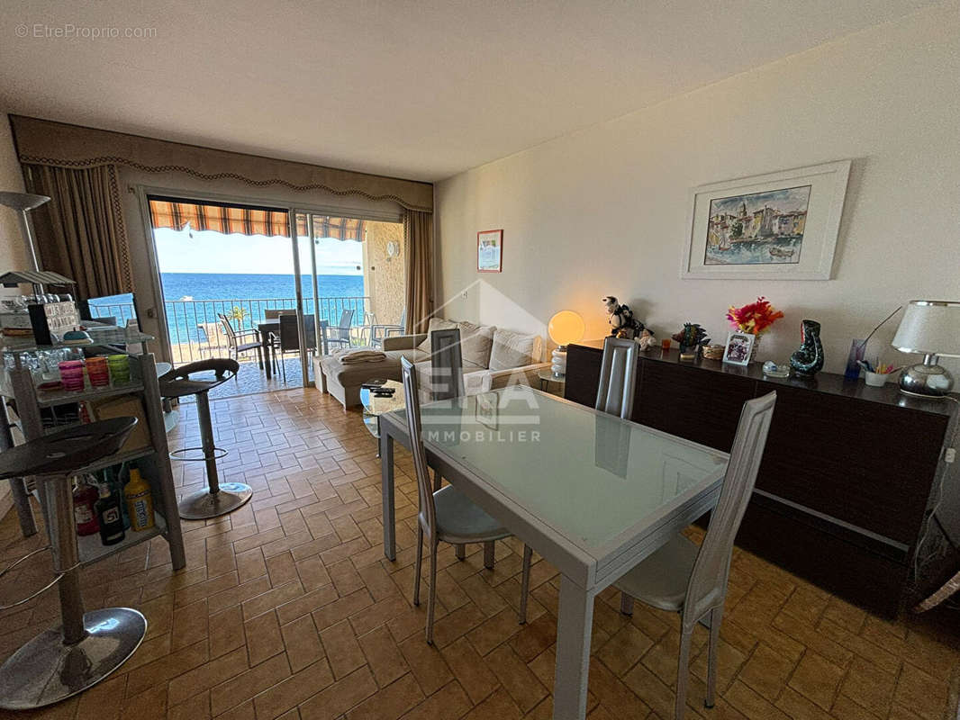 Appartement à FREJUS