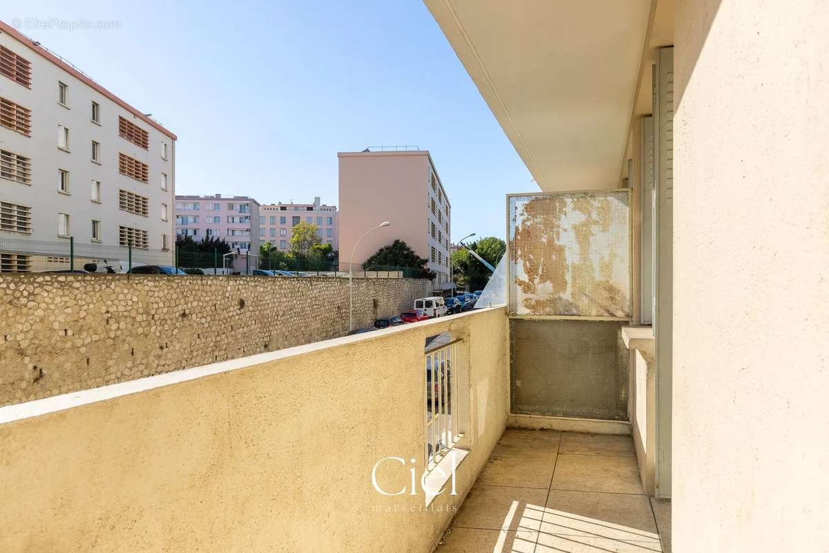 Appartement à MARSEILLE-13E