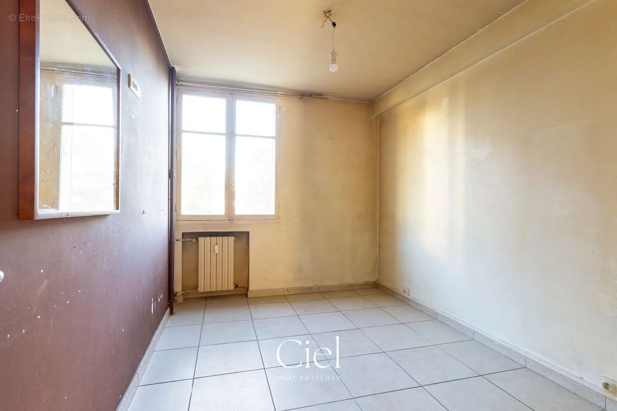 Appartement à MARSEILLE-13E