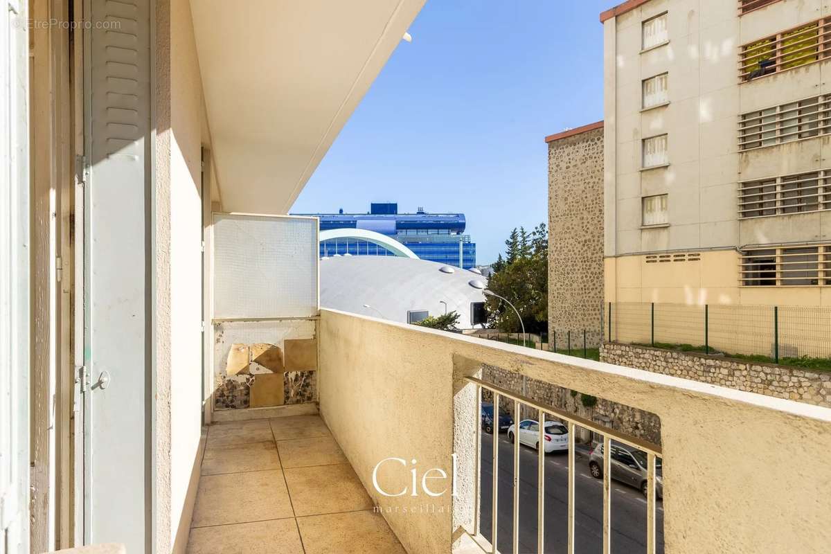 Appartement à MARSEILLE-13E