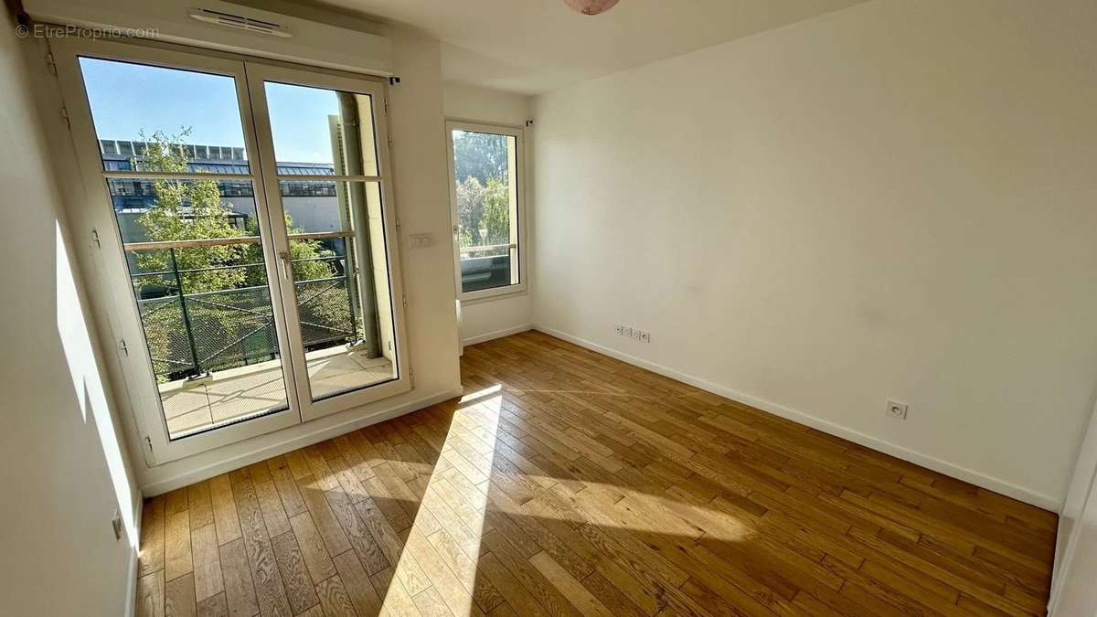 Appartement à MAISONS-LAFFITTE