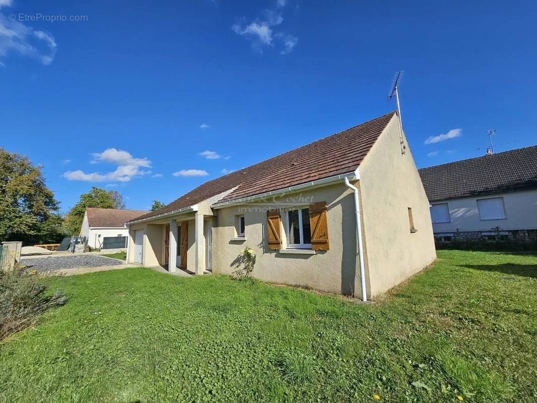 Maison à SAINT-MAURICE-SUR-FESSARD