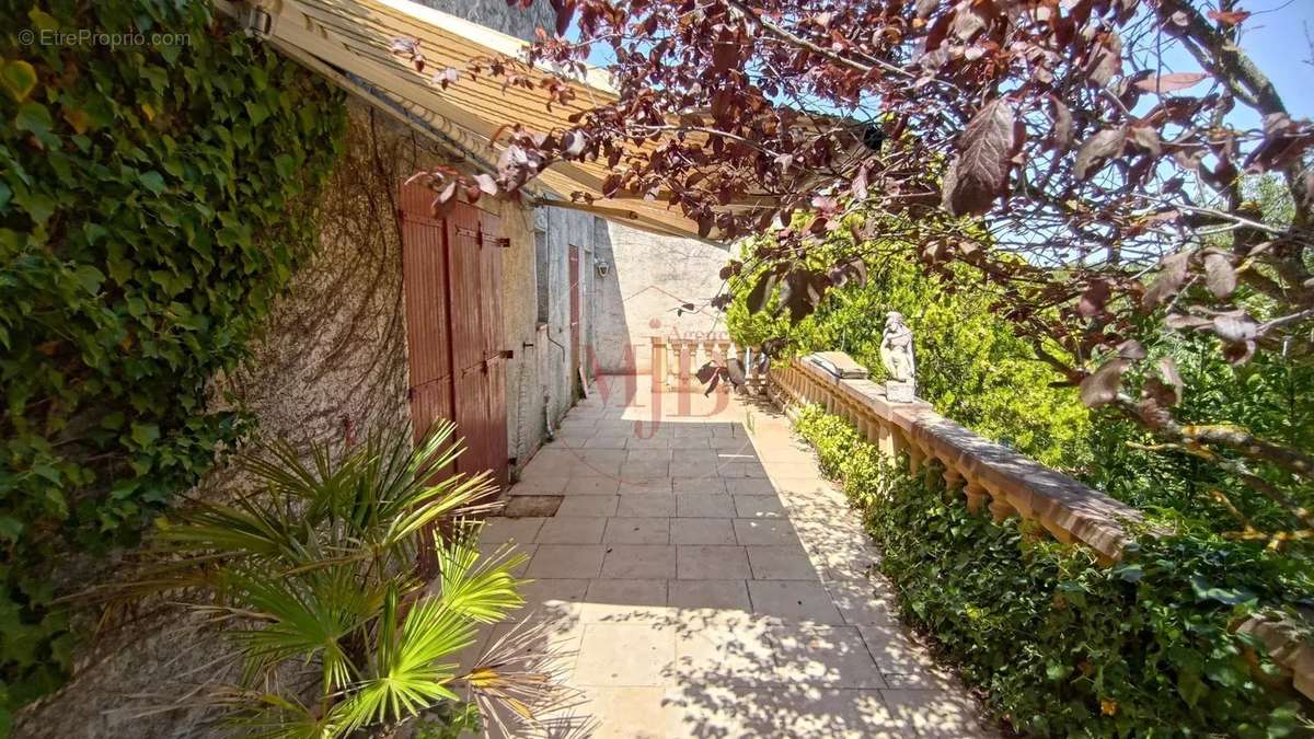 Maison à AIX-EN-PROVENCE