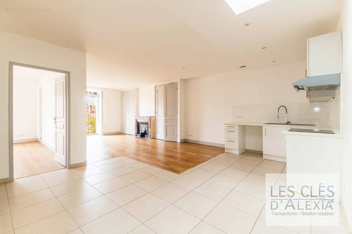 Appartement à LYON-6E