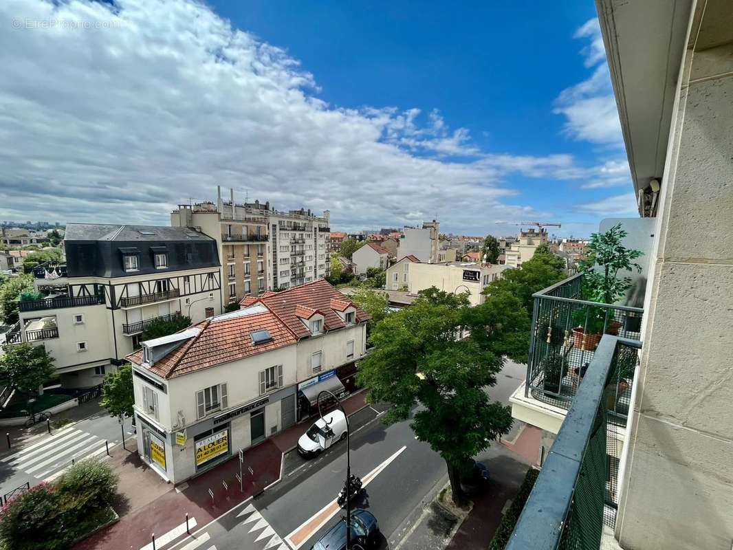 Appartement à SAINT-MAUR-DES-FOSSES