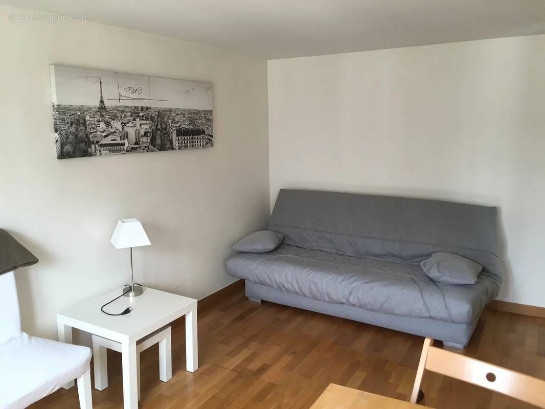 Appartement à PARIS-7E