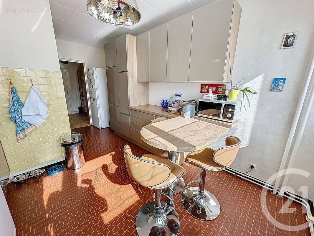 Appartement à LYON-7E