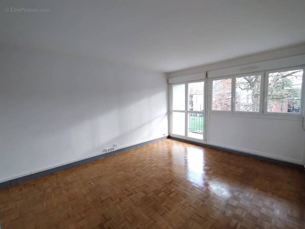 Appartement à AUBERGENVILLE