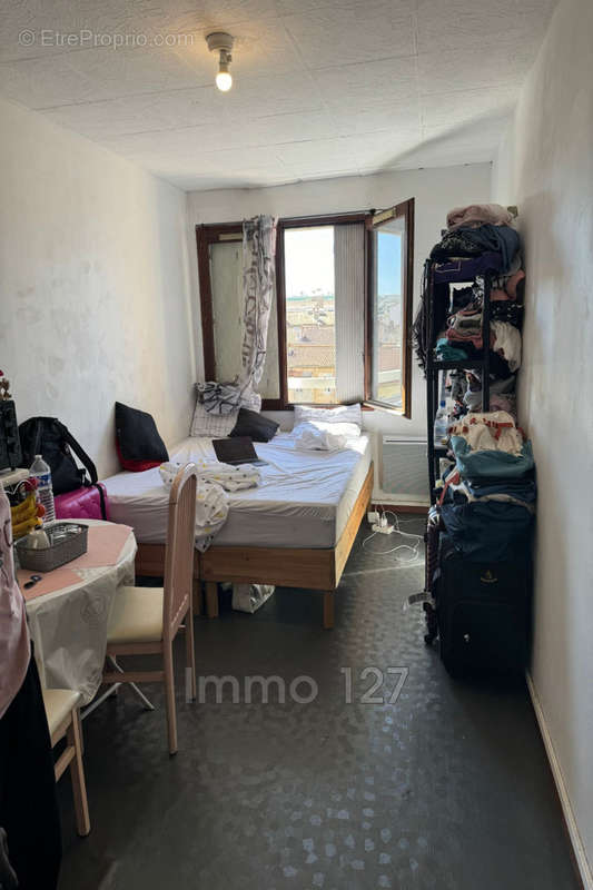 Appartement à MARSEILLE-5E