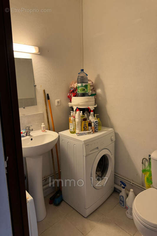 Appartement à MARSEILLE-5E