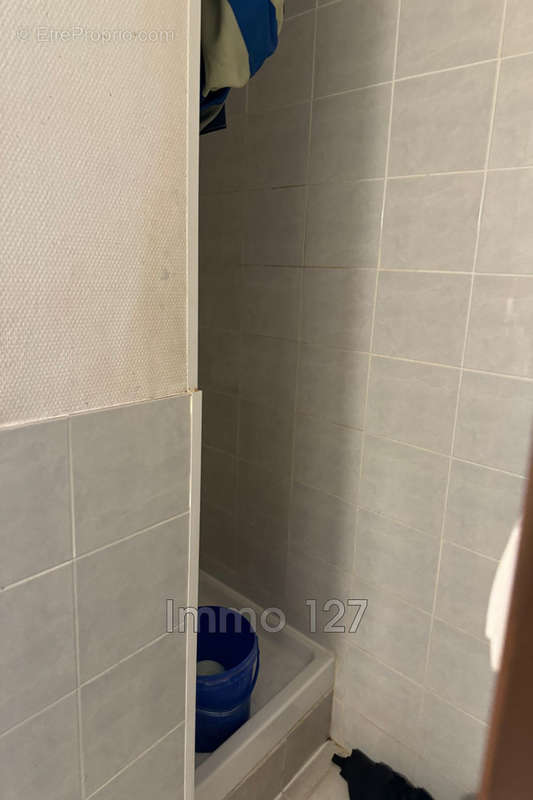 Appartement à MARSEILLE-5E