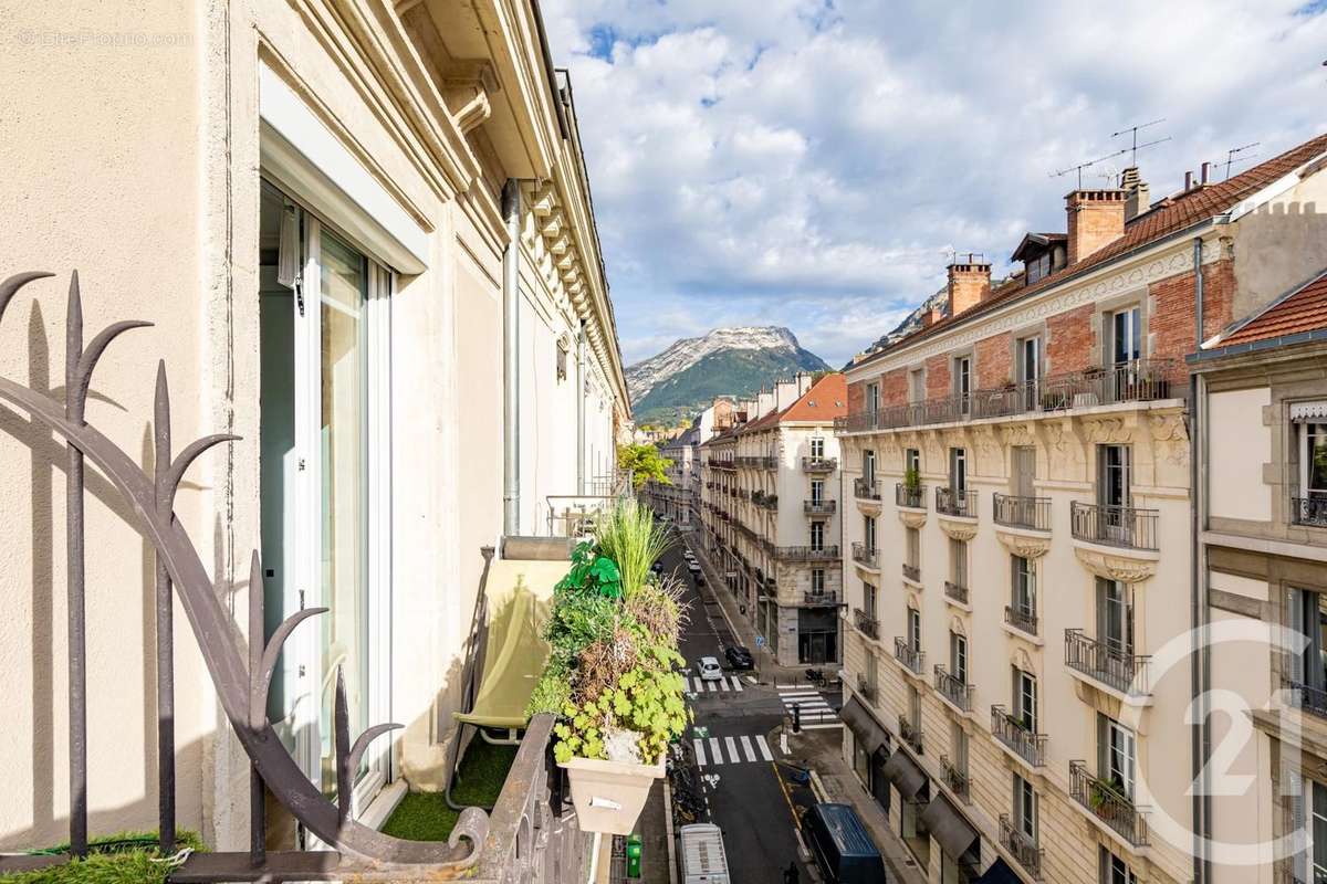 Appartement à GRENOBLE