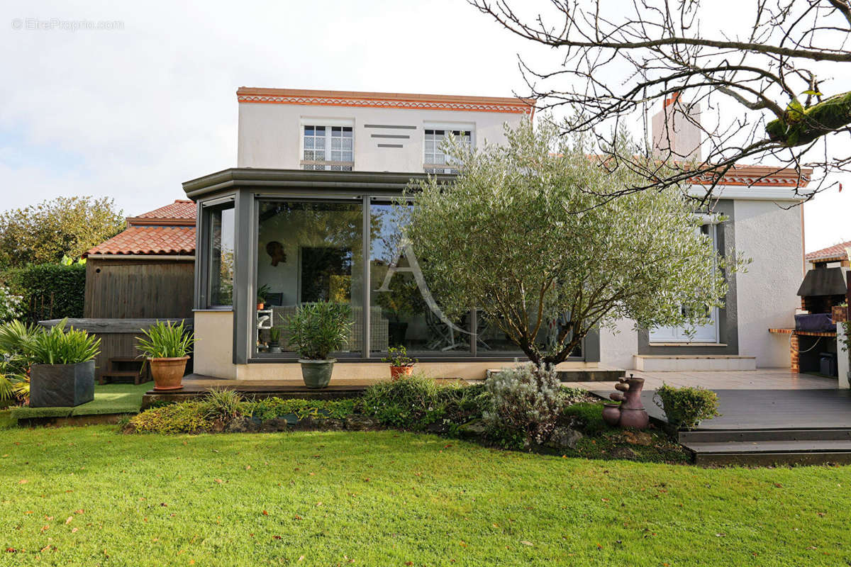 Maison à TOUVOIS