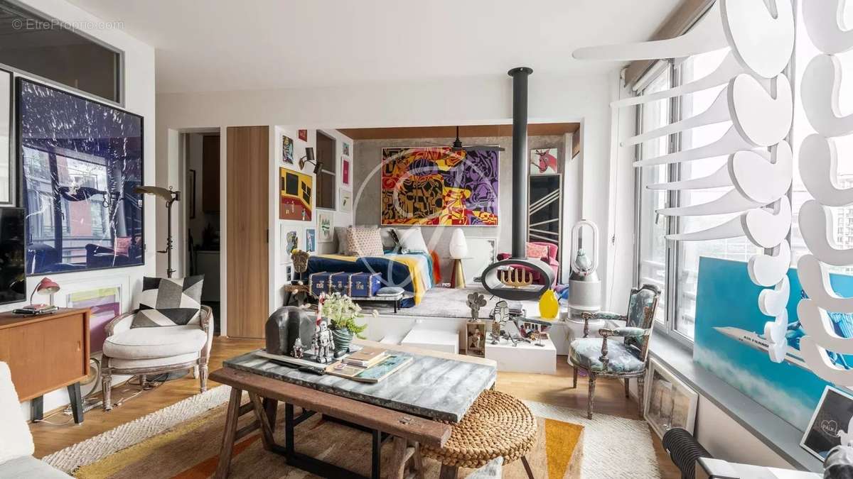 Appartement à PARIS-10E