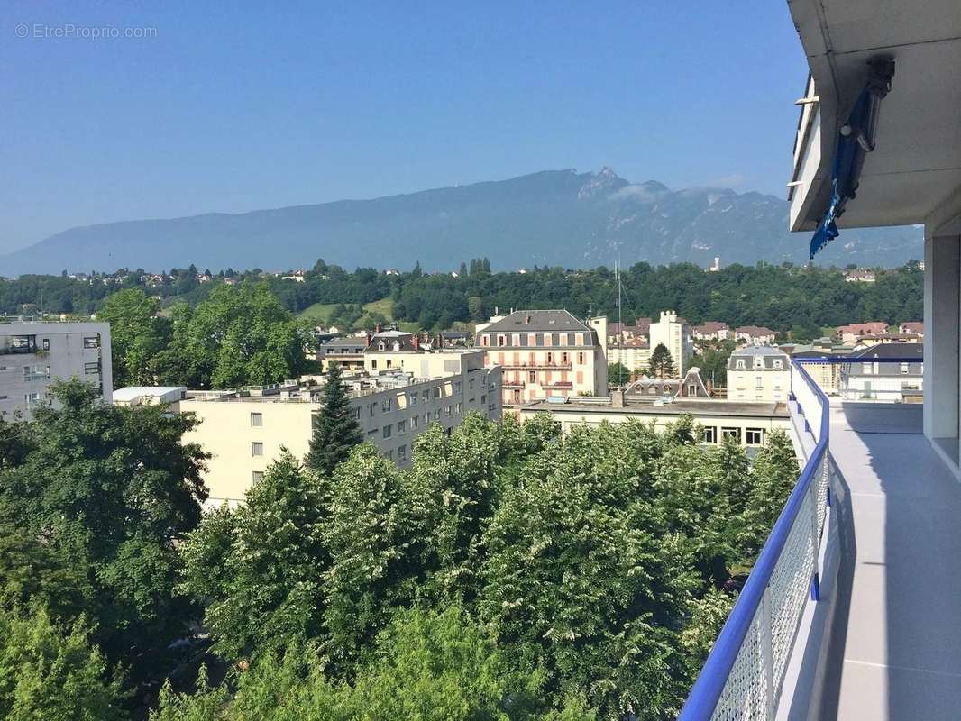 Appartement à AIX-LES-BAINS