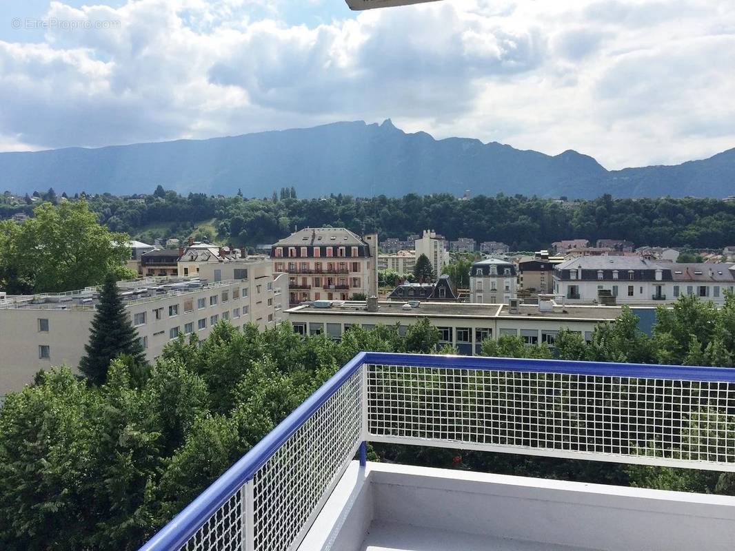 Appartement à AIX-LES-BAINS