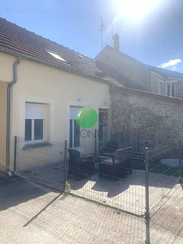 Appartement à BALLANCOURT-SUR-ESSONNE