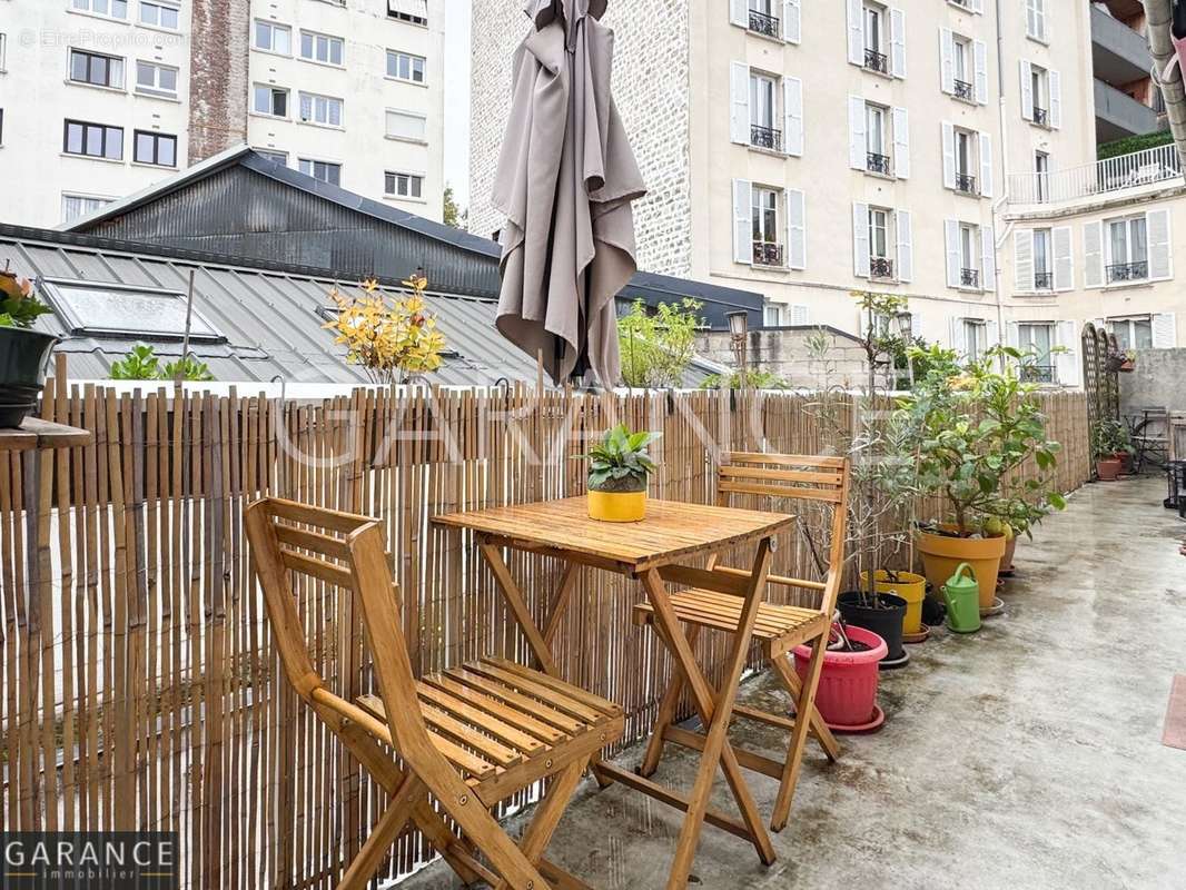 Appartement à PARIS-12E